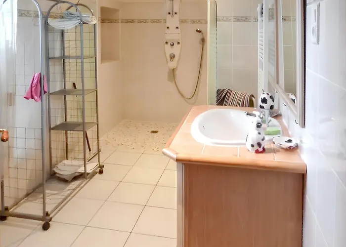 Maison De 5 Avec Jardin Clos Et Wifi A Dessus Hébergement de vacances *